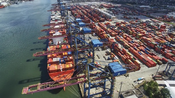 Terminal de Contêineres (Tecon), no Porto de Santos - Foto: Divulgação/Santos