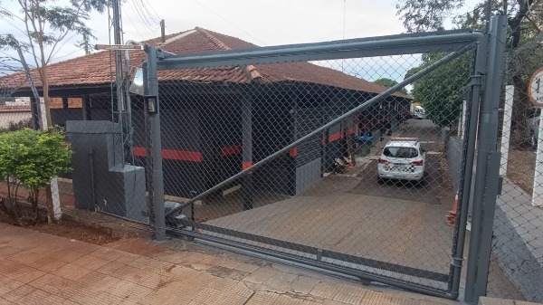 Prédio da antiga GCM já recebe adaptações da PM antes de votação na Câmara - Foto: Samuel Santos/CBN Ribeirão