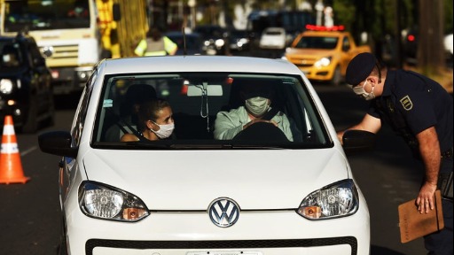 Uso de máscaras será obrigatório em comércios e todos os tipos de transporte