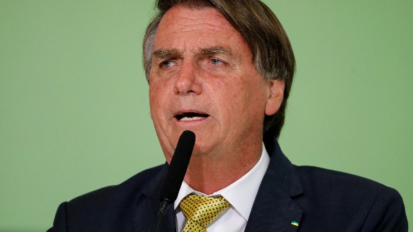 Bolsonaro sanciona lei que autoriza assembleias virtuais em condomínios; o que muda?