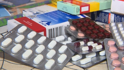 Remédios de alto custo são distribuídos em duas farmácias de alto custo do Estado em Campinas (Foto: Reprodução/EPTV Campinas) - Foto: Reprodução/EPTV Campinas