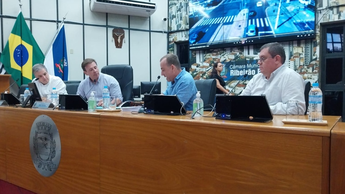 Representantes do consócio ITS são ouvidos na CPI do Semáforos