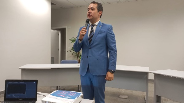 Bruno Silva comenta a visita frustrada de Ricardo Silva a Israel