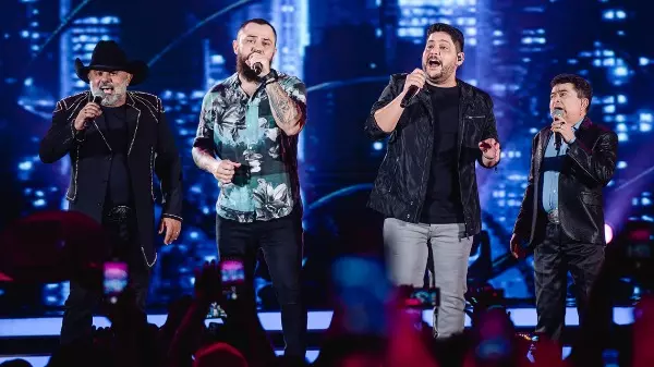 Rionegro e Solimões lança "Saudade de Ex" com Jorge e Mateus