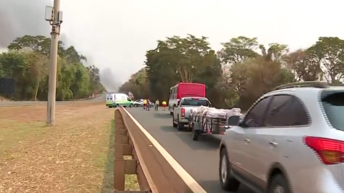Rodovias de quatro cidades da região tem interdições nesta terça-feira (8)