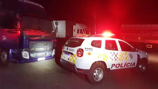 Polícia Rodoviária frustra roubo de carga de R$ 1,8 mi em remédios