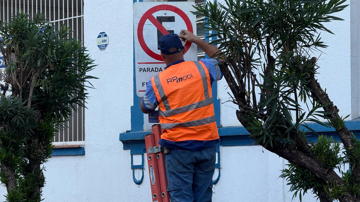 RP Mobi altera sinalização de estacionamento na região central por causa da Feira do Livro