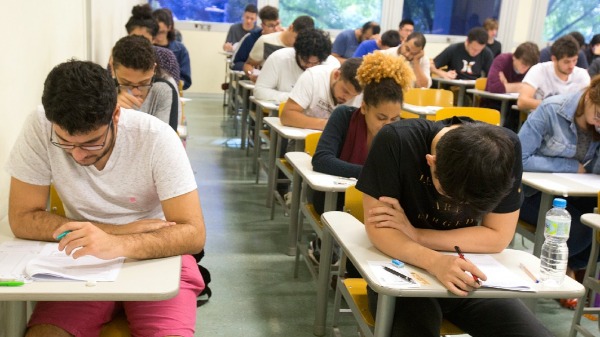 Inscrições para o Vestibular 2027 da Fuvest terminam nesta sexta-feira ao meio-dia