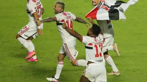 Em 2021, o São Paulo precisará jogar contra a história