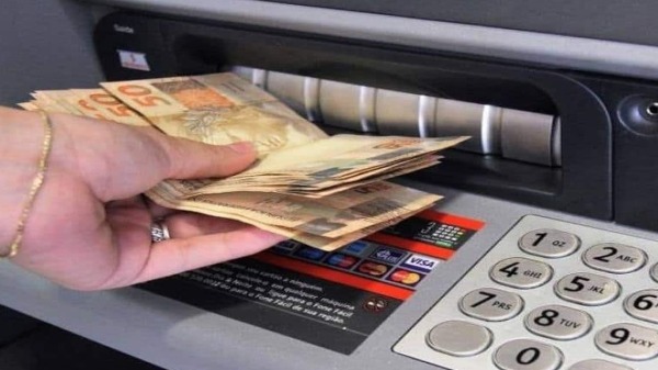 Novas regras limitam antecipação do saque aniversário do FGTS e impõem carência de 90 dias