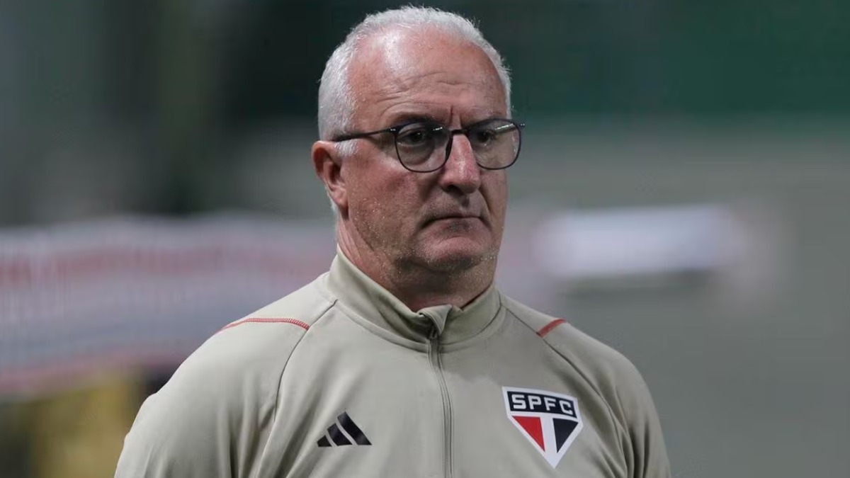 Técnico pediu o desligamento do São Paulo e o clube oficializou a rescisão de maneira amigável do treinador (Foto: Reprodução/São Paulo)