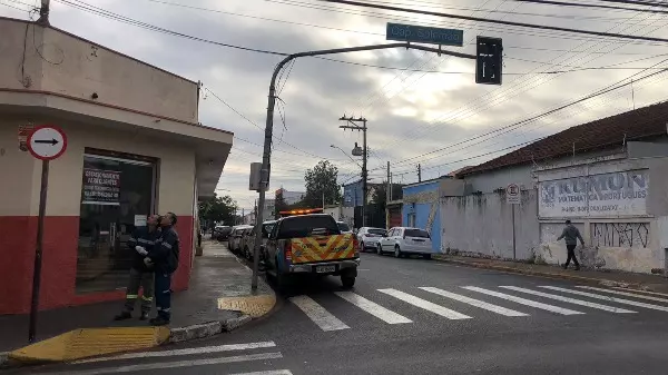 Furto de fios deixa cruzamentos sem semáforo nesta quinta em Ribeirão