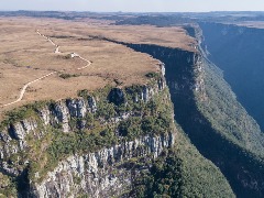 Serra Gaúcha também é linda no verão e muito mais barata