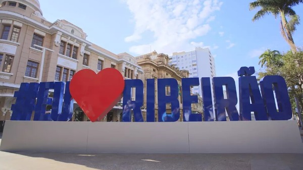 Toten Eu Amo Ribeirão foi inaugurado em junho de 2021 no calçadão do Centro de Ribeirão Preto, SP  Foto: Fernando Gonzaga - Foto: Fernando Gonzaga