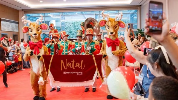 Tradicional Parada de Natal acontece anualmente no Ribeirão Shopping - Foto: Divulgação