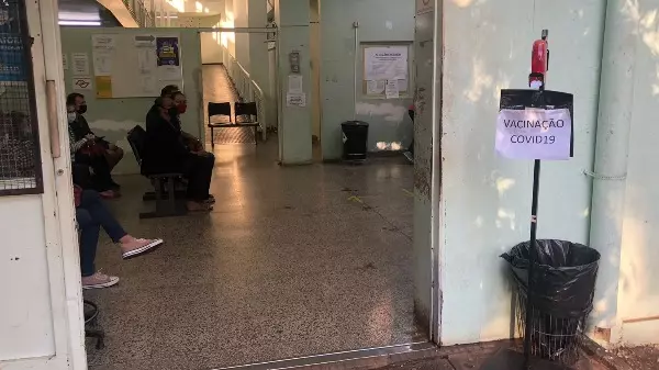 Covid e gripe: Saiba como se vacinar neste feriado em Ribeirão Preto