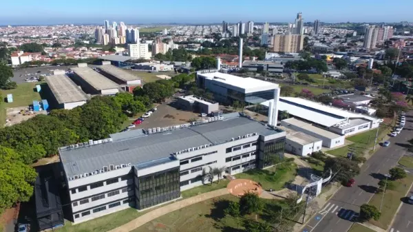 Medicina da UniMAX conquista nota máxima no MEC