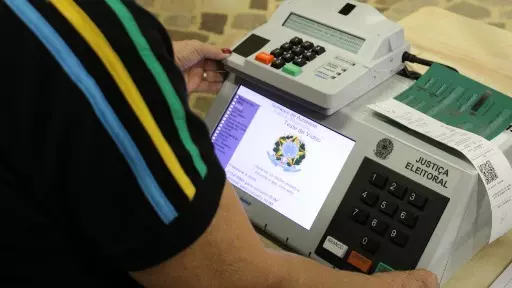 As eleições municipais vêm aí: o contato com a política em um ano sem contato