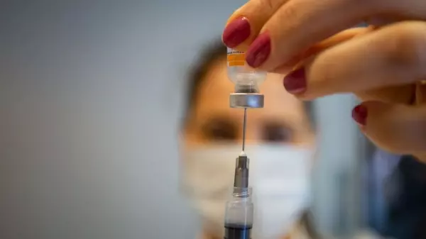 Covid: Ribeirão abre novo agendamento de 4ª dose para idosos