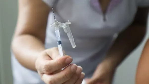 Holambra retoma vacinação infantil em escolas nesta quinta