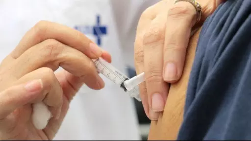 Ribeirão aguarda envios de doses para início da campanha contra a gripe