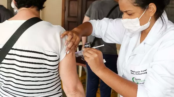 Campinas inicia vacinação de 4ª dose para pessoas com mais de 40 anos na segunda