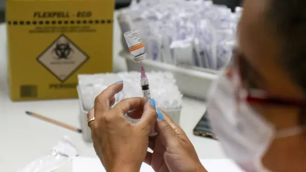 Covid: 80 milhões de pessoas já tomaram dose de reforço no Brasil