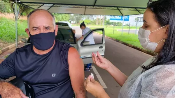 Saiba como fica a vacinação contra a covid-19 em Araraquara
