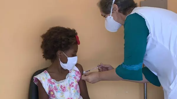 Araraquara realiza plantão de vacinação infantil contra a covid