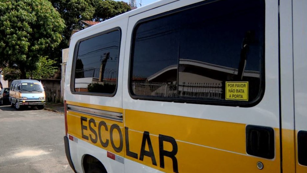 Superintendente do Ipem alerta os pais na hora de contratar o transporte escolar
