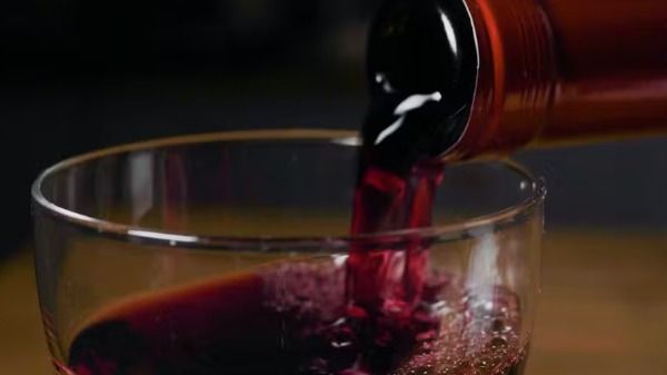 Vinhedo e Louveira apostam no vinho para impulsionar o turismo local