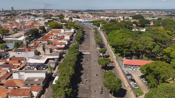 Apesar dos desafios na economia brasileira, região de Ribeirão tem primeiro semestre promissor