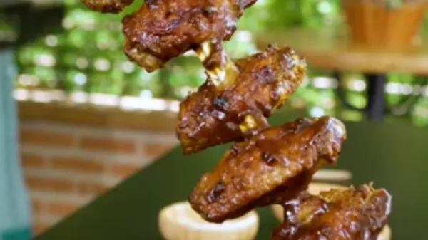 Aprenda a fazer uma tulipa com barbecue para um churrasco fácil